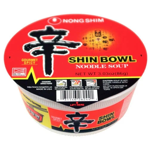 Nongshim Shin Spicy Noodle soup 86 g Exotic Ramen Snaxies Montreal Quebec Canada