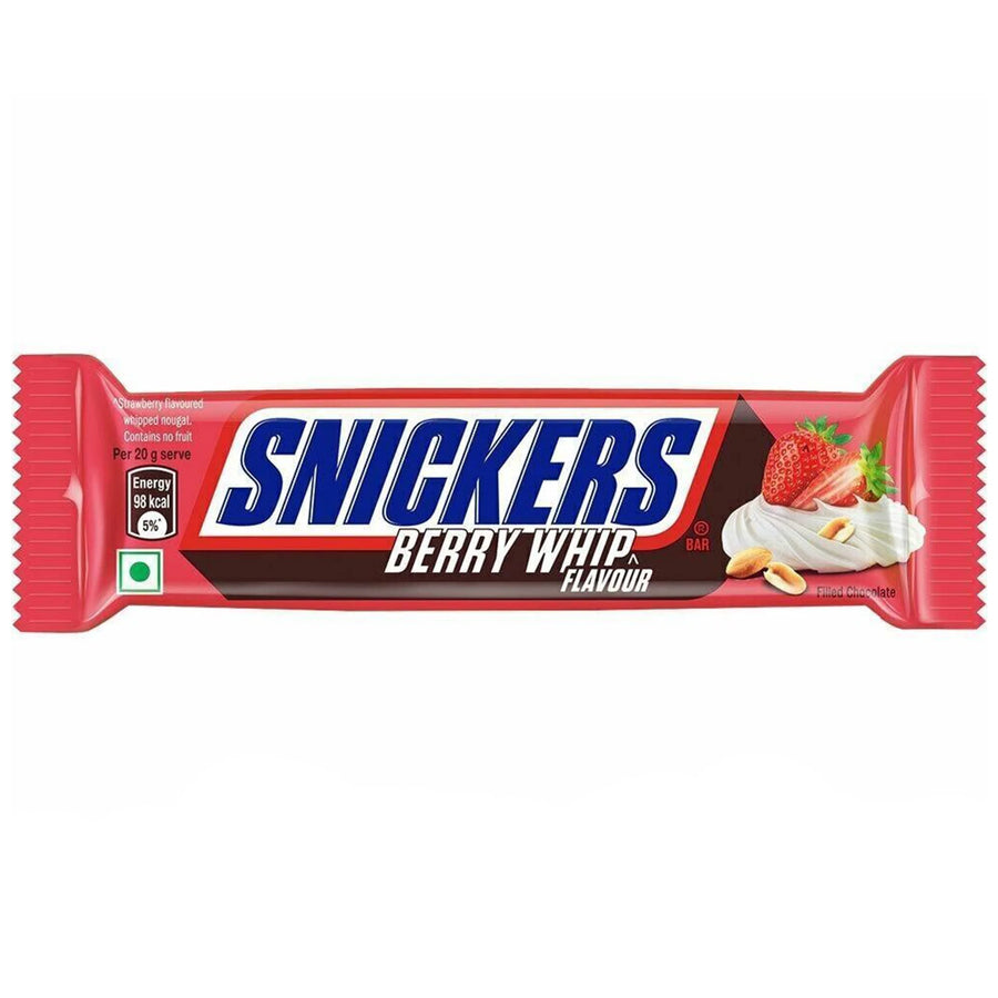 Snickers Berry Whip Chocolate Bar 40 g Snaxies Exotic Snacks Montreal Quebec Canada
