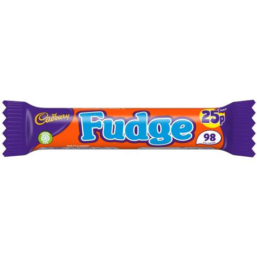 Cadbury Fudge Bar 22 g  Exotic Chocolate UK Snaxies Montreal Canada