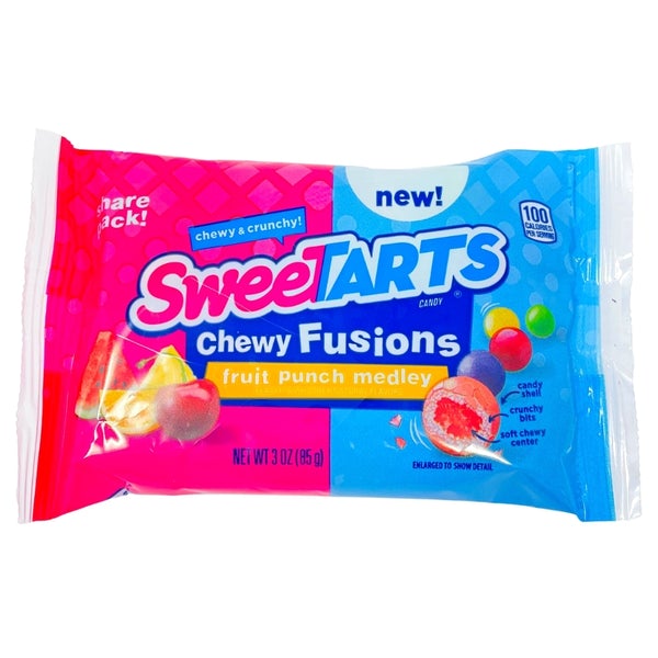 SweeTARTS Chewy Fusion Fruit Punch Medley 85 g Snaxies Exotic Candy Montreal Canada